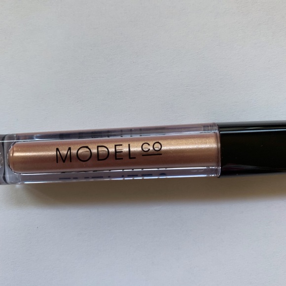 Lot Of Model Co Eye Shadows. - Picture 2 of 6